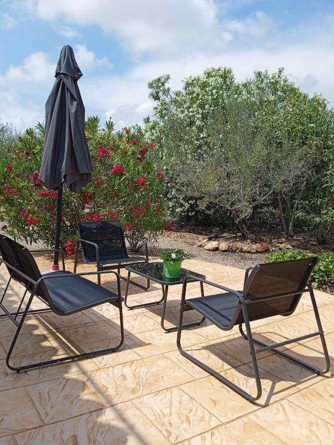 Finca El Gaudi, Casita Catharina L'Ampolla Exteriör bild
